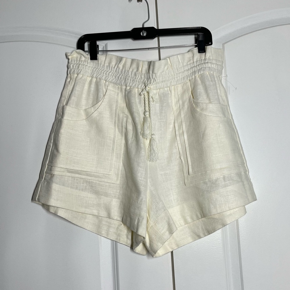 House of Harlow 1960 linen blend paperback shorts size L